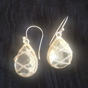 Teardrop earrings in pale green